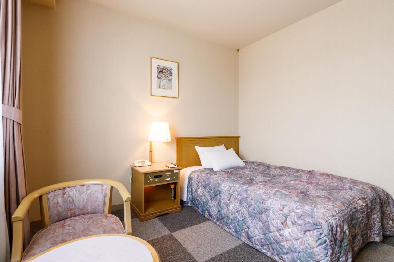 Fukuno Town Hotel A・Mieux 난토 외부 사진