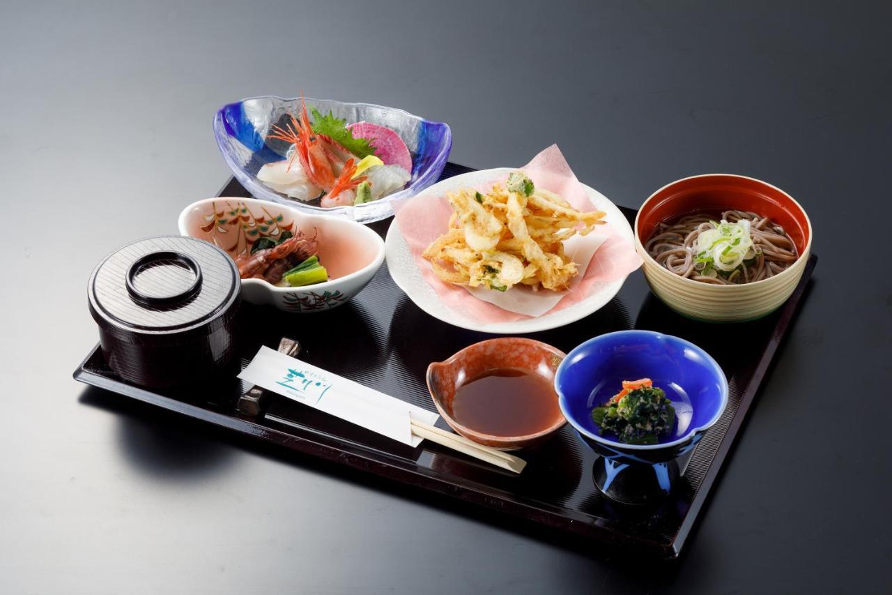 Fukuno Town Hotel A・Mieux 난토 외부 사진